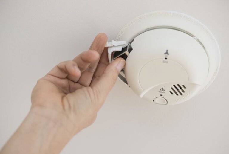 How to Replace the Battery in Your Smoke Detector